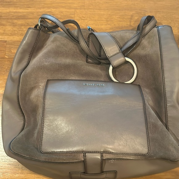Michael Kors purse - Picture 1 of 1